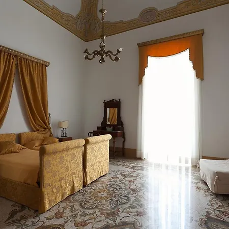 Palazzo Pio * Lecce