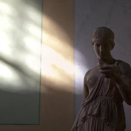 Palazzo Pio Λέτσε