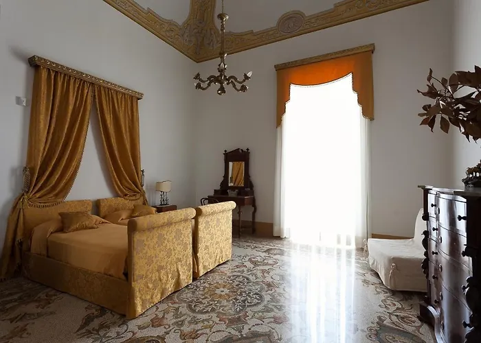 Palazzo Pio * Lecce